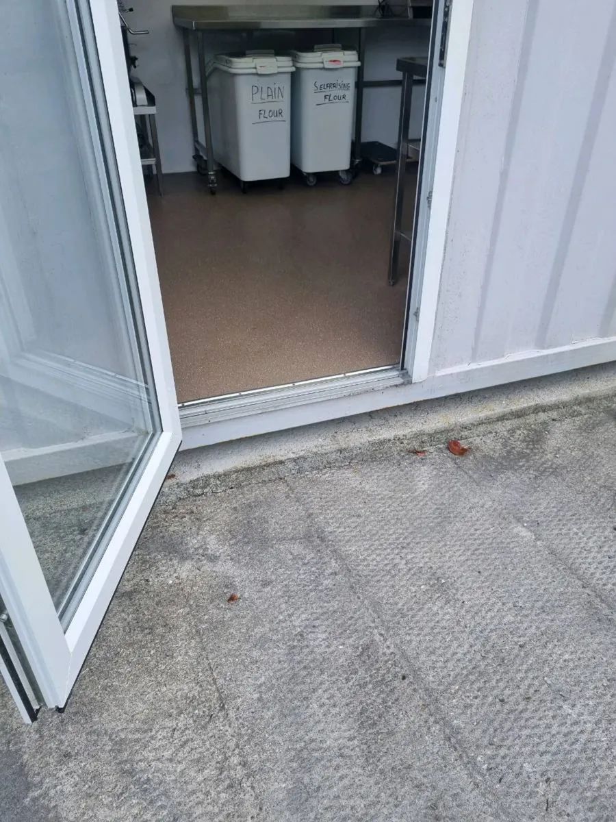 Catering kitchen - Image 1