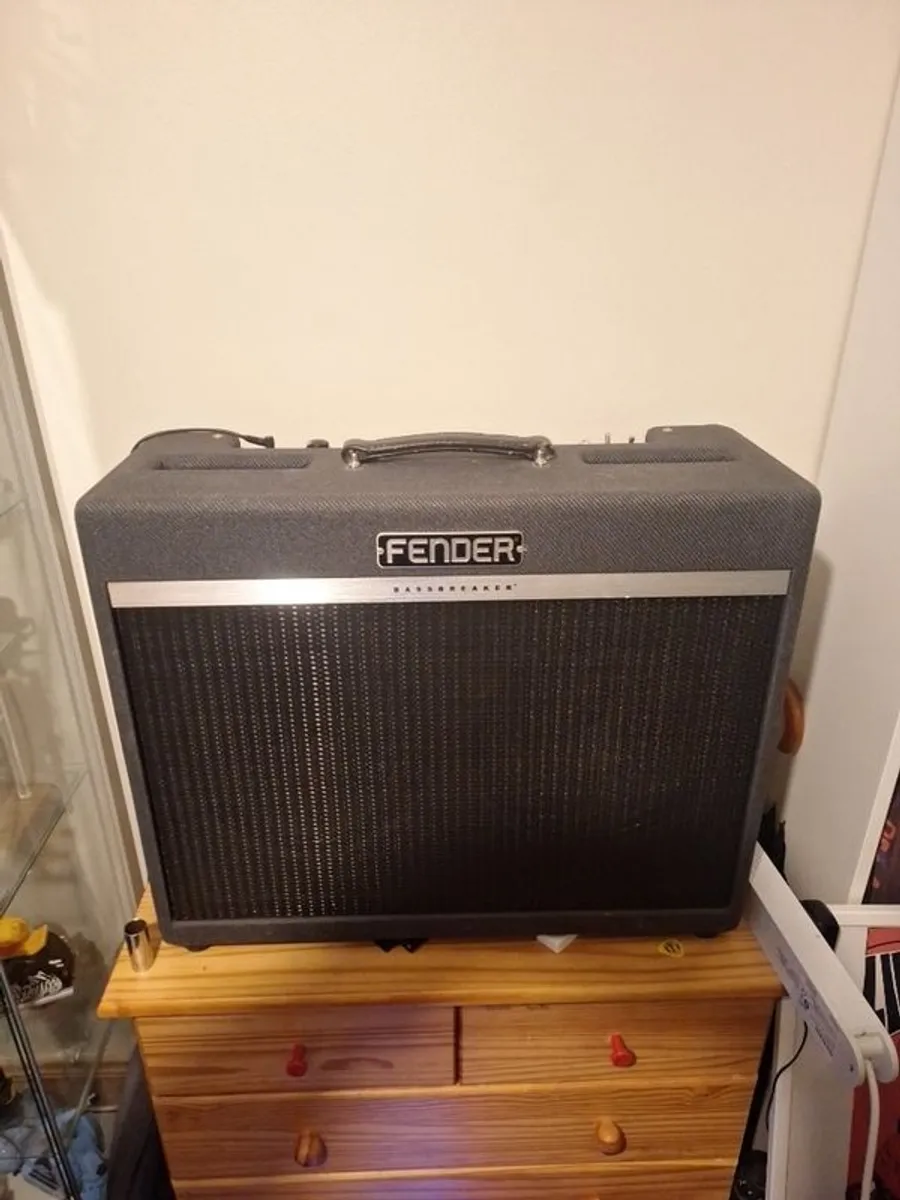 Fender BassBreaker 18/30W Combo AMP - Image 2