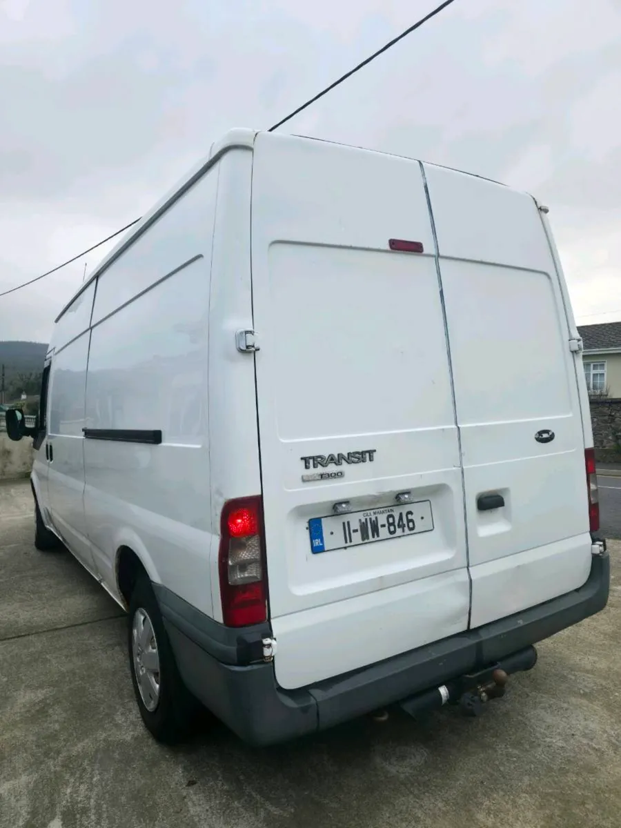 Ford Transit - Image 4