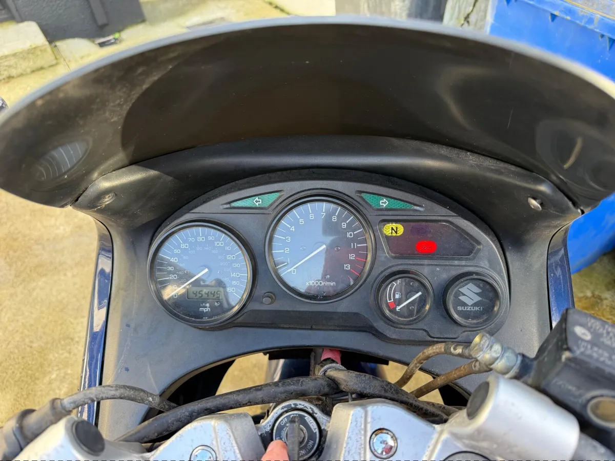 Suzuki gsx 750f €850 - Image 3
