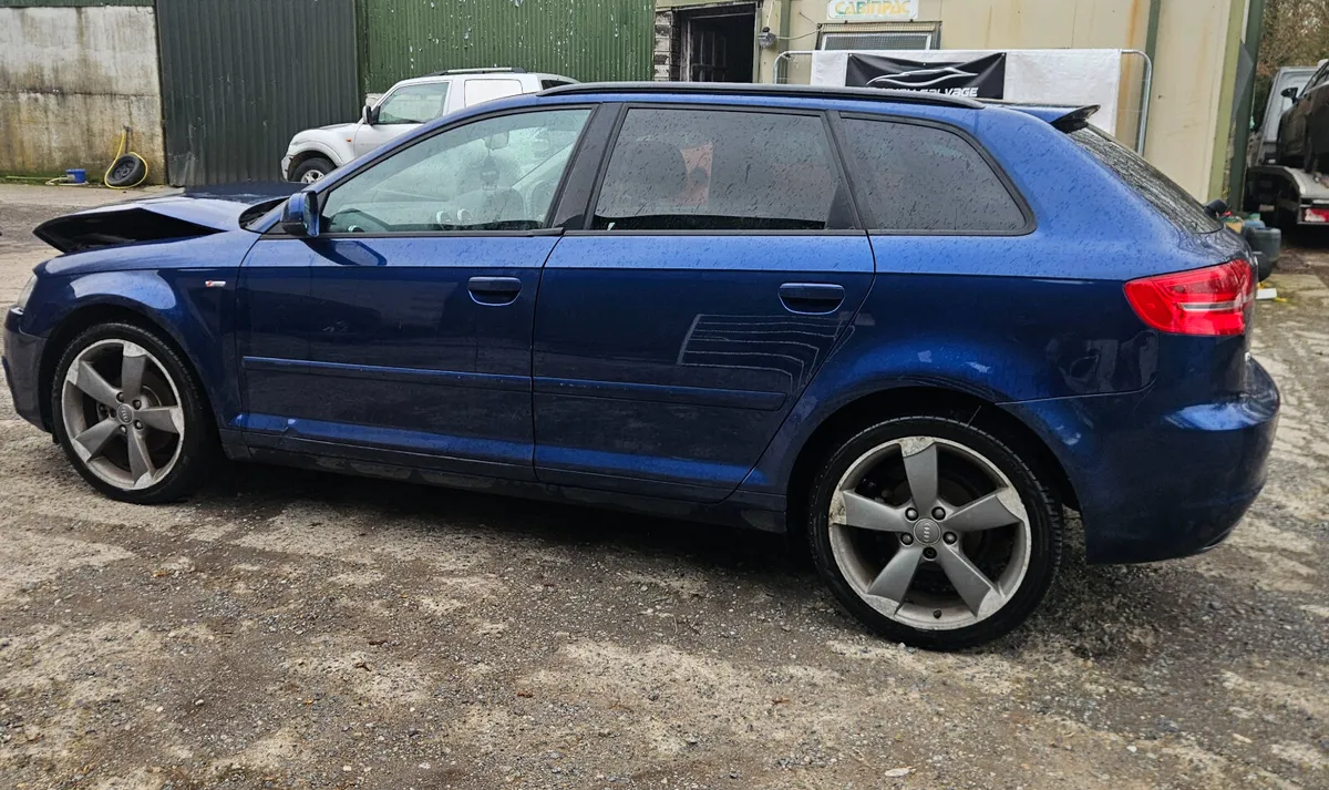 Audi A3 1.6 TDI SPORT SPORTBACK 215km - Image 4