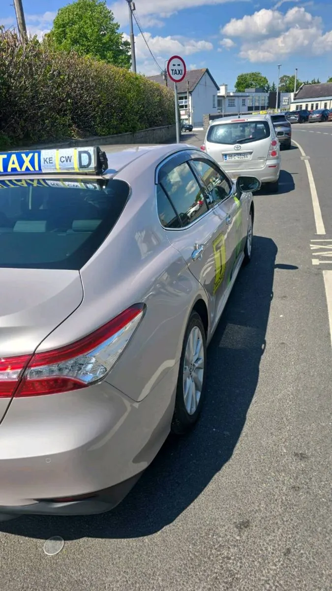Toyota Camry taxi for sale - Image 4