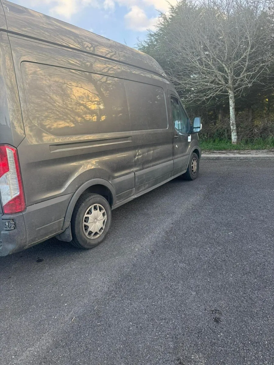 2017 ford transit - Image 4