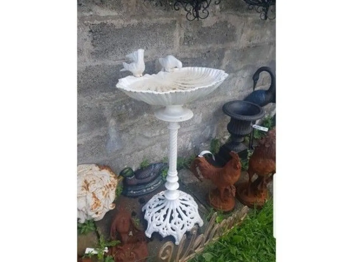 Cast Iron Bird Bath – Tall – H35 - Image 1