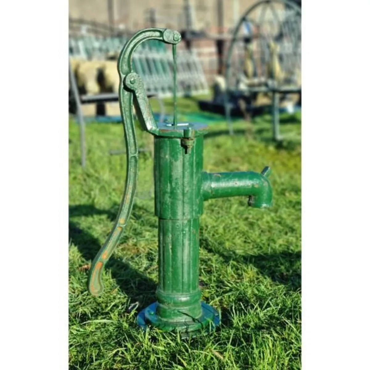 Cast Iron Pump – Small – H236 - Image 2