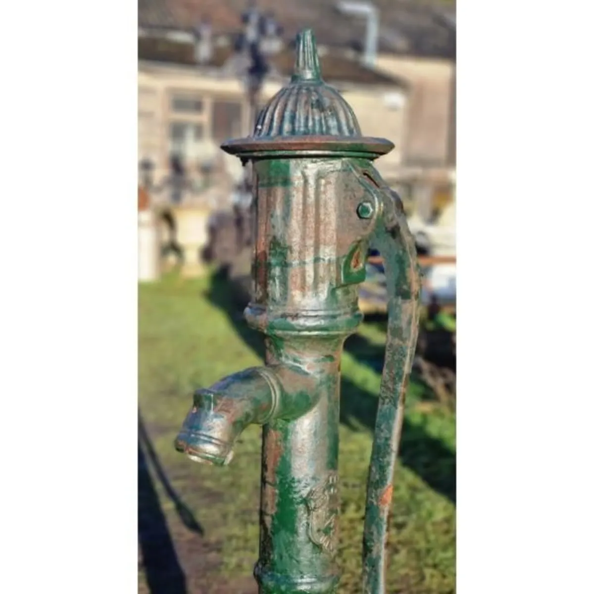 Cast Iron Pump Medium GreenH237 - Image 2