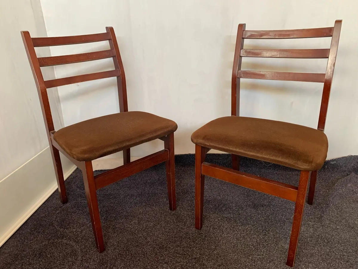 Dining room chairs - Image 2