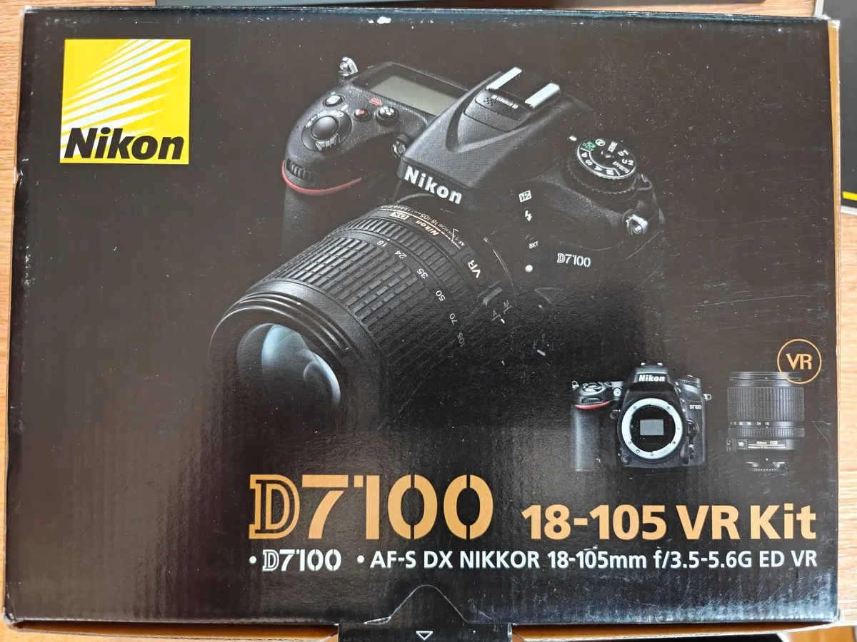 Nikon D7100 DSLR Professional Camera Kit - Image 2