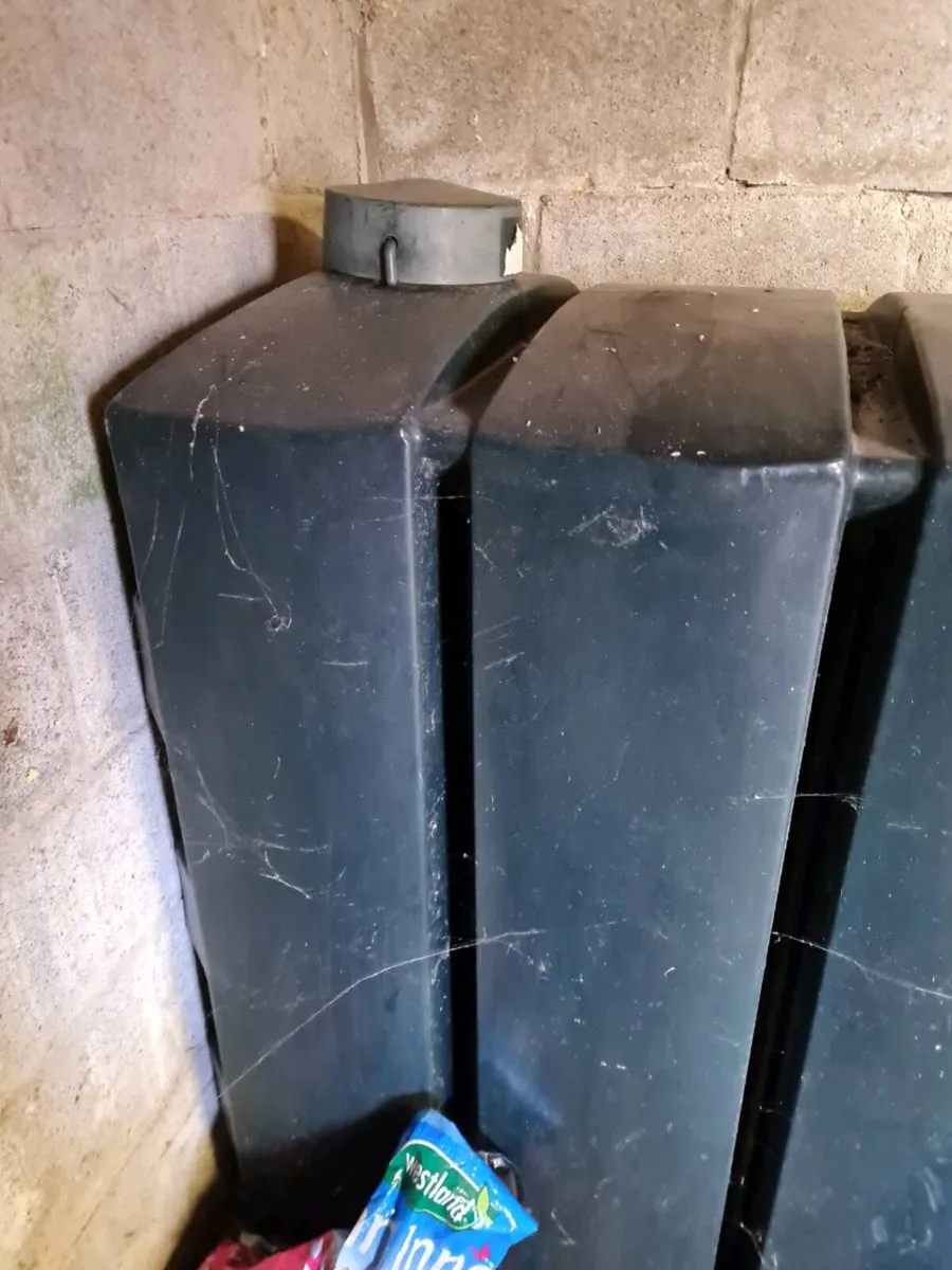 1000 litre oil storage tank - Image 3