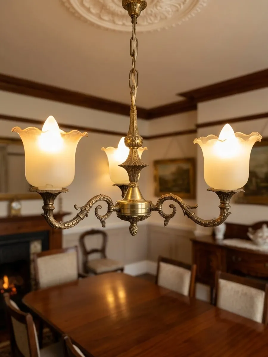 Rococco chandelier postage available - Image 2