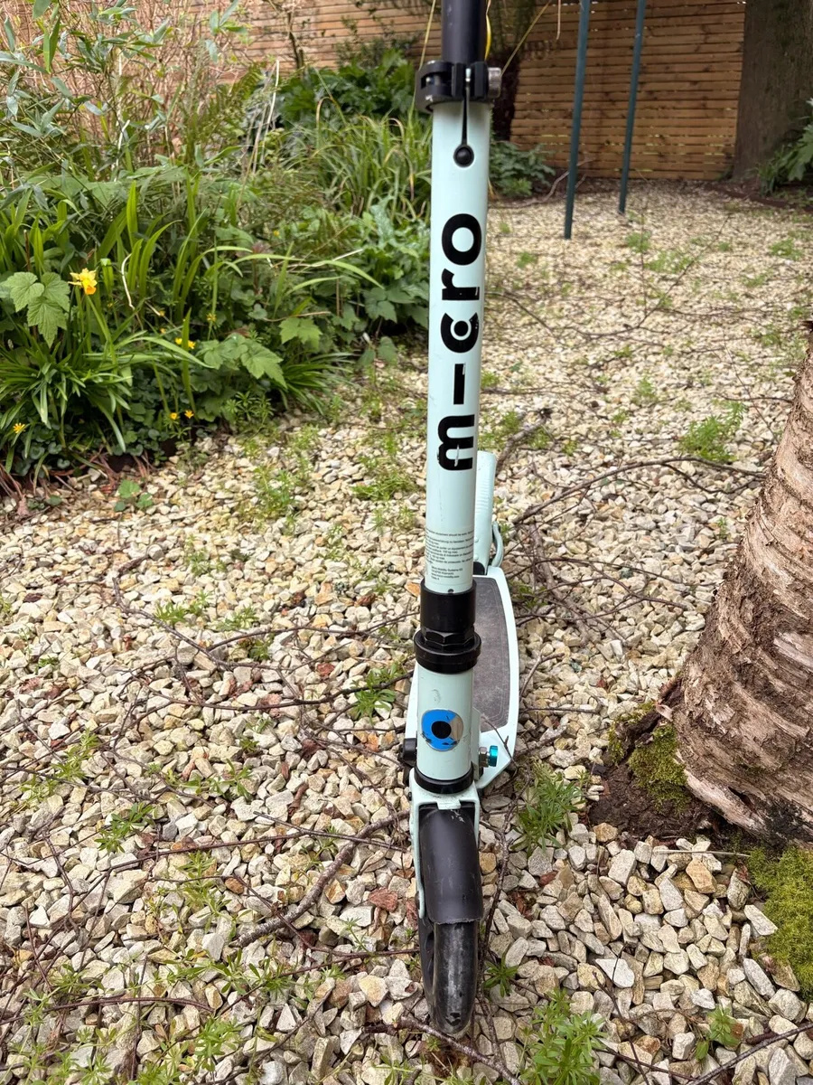 Micro Scooter - Image 4