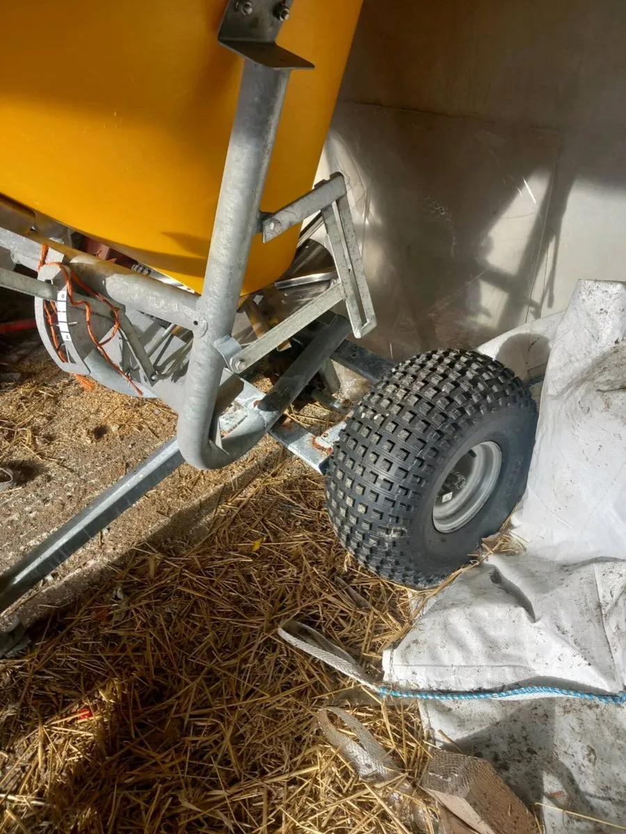 Quad spreader - Image 4