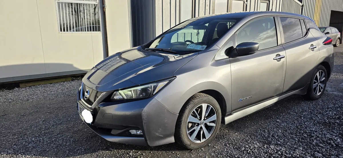 191 NISSAN LEAF - Image 3