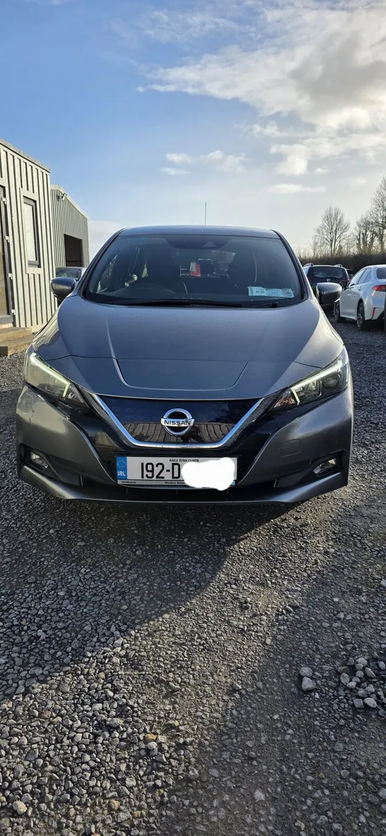 191 NISSAN LEAF - Image 2