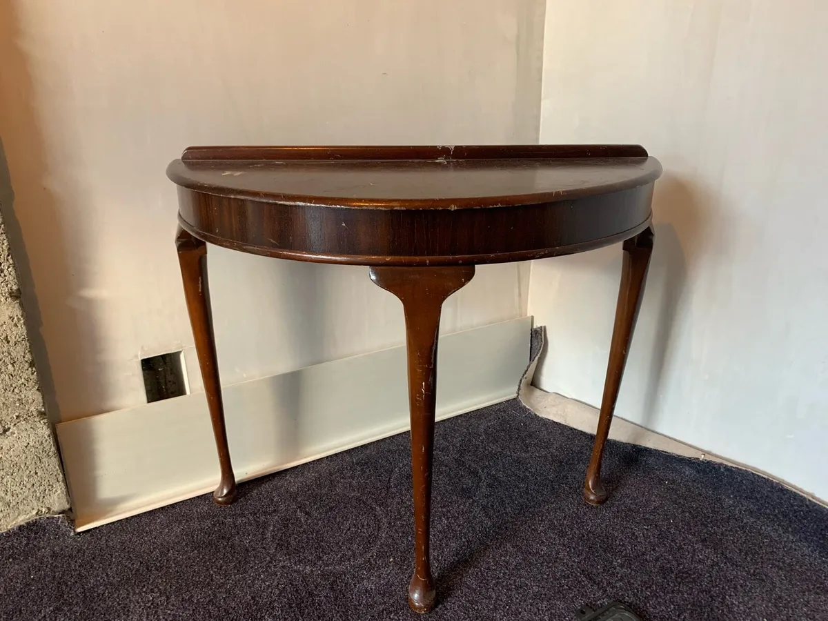 Hall table - Image 1