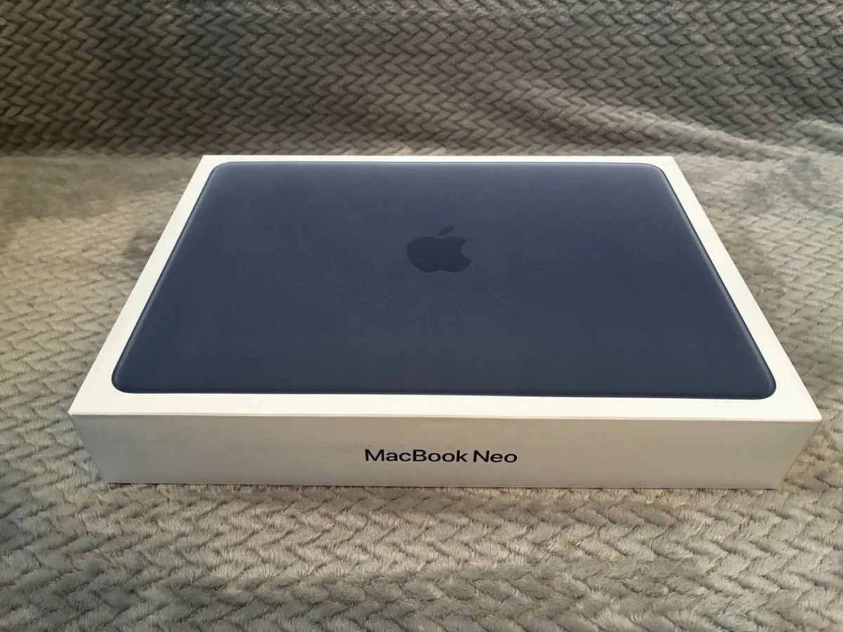 Macbook Neo 8gb 256gb Indigo - Image 1