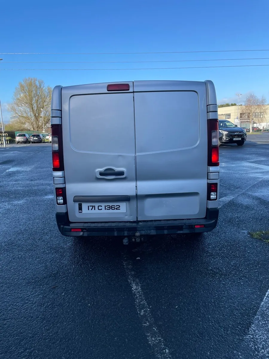 Renault Traffic - Image 4