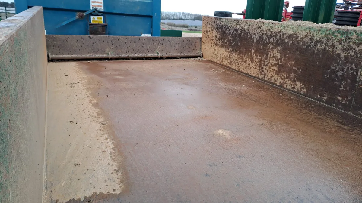 BAILEY CT10 DUMP TRAILER - Image 3