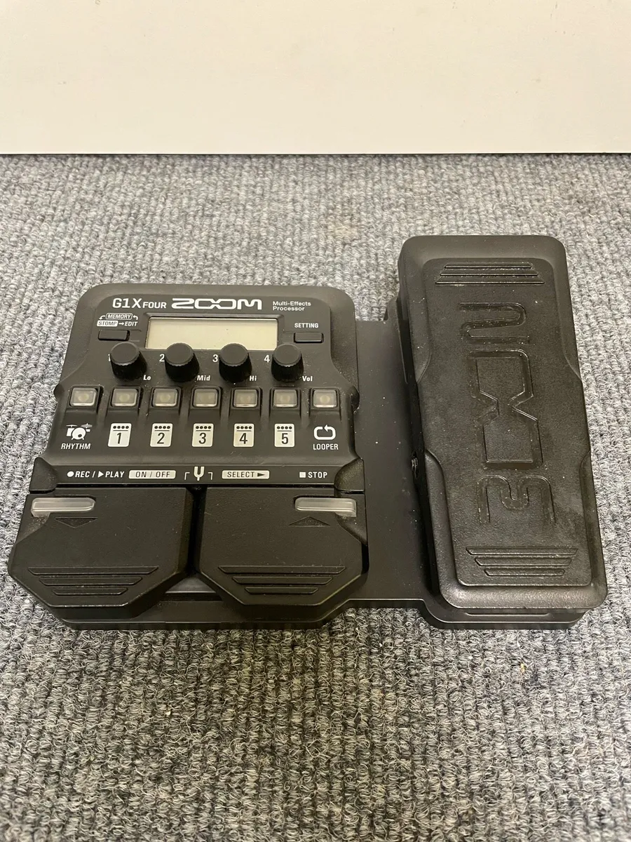 Zoom multi-fx guitar pedal - Image 2