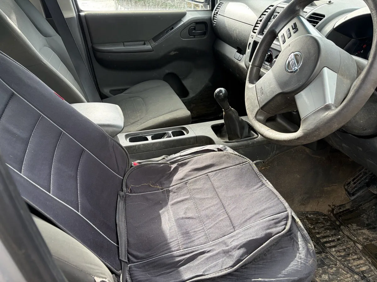 Nissan Navara - Image 4