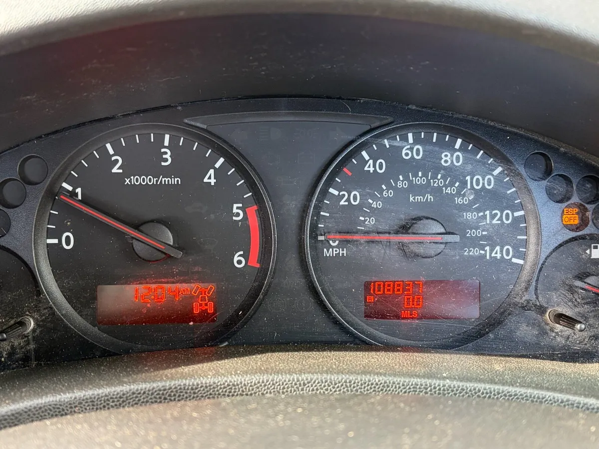 Nissan Navara - Image 4