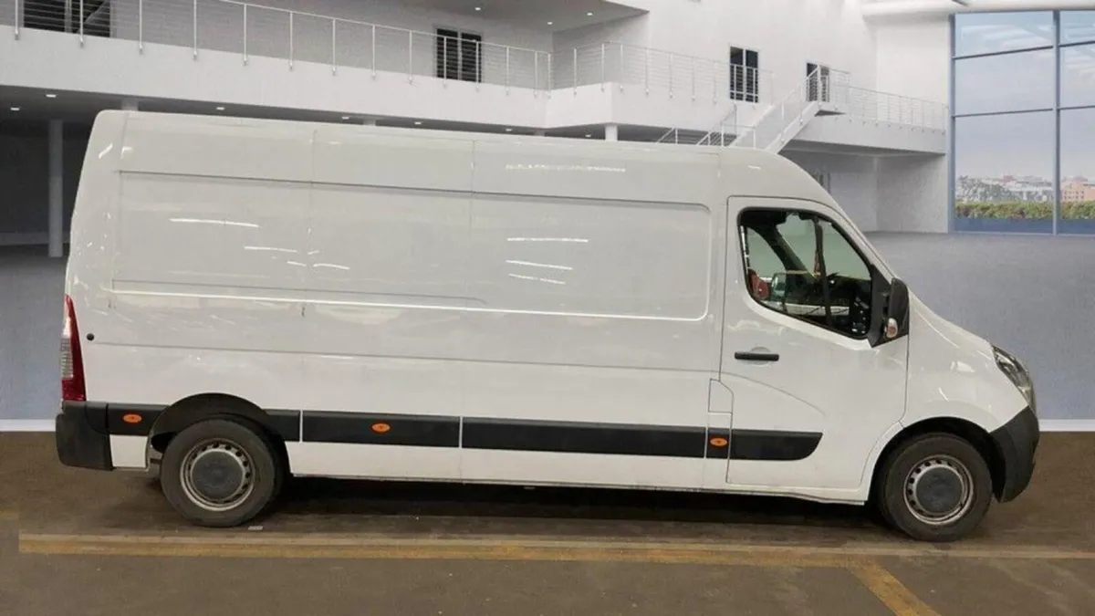 2021 Vauxhall Movano Panel Van - Image 3