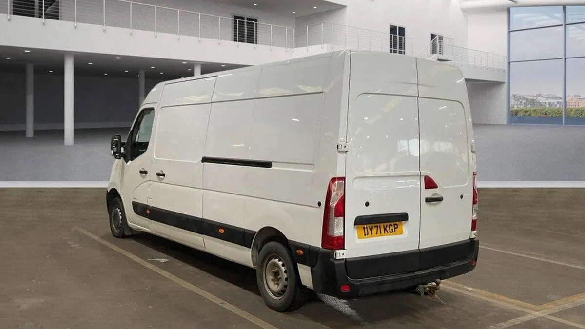 2021 Vauxhall Movano Panel Van - Image 4