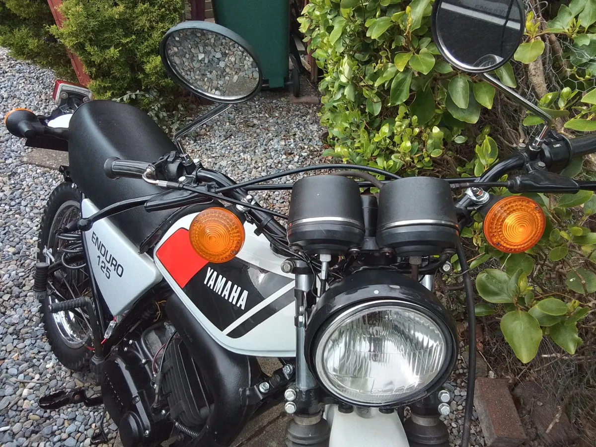 YAMAHA  DT125MX - Image 2