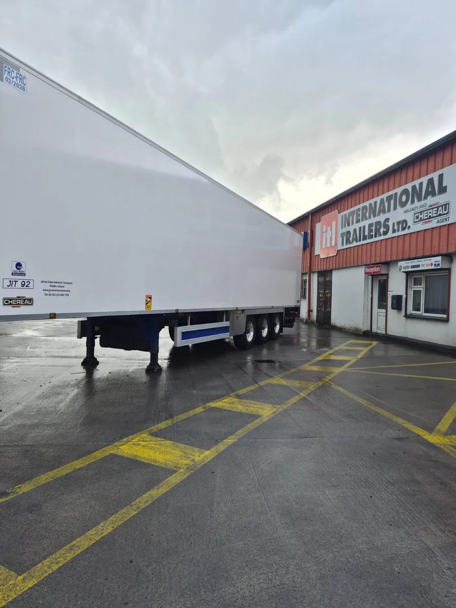 2022 Chereau Multi Temp Fridge Trailer - Image 2