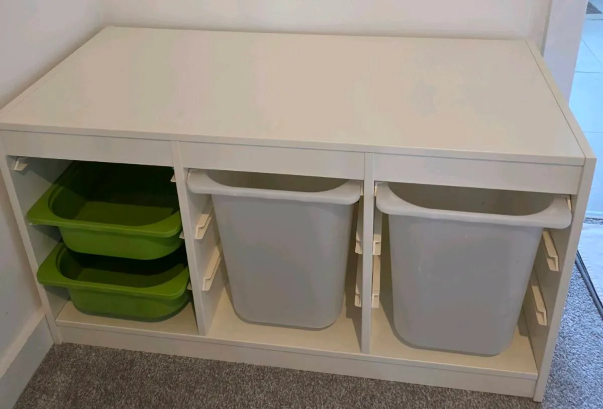 Storage combination - Image 1