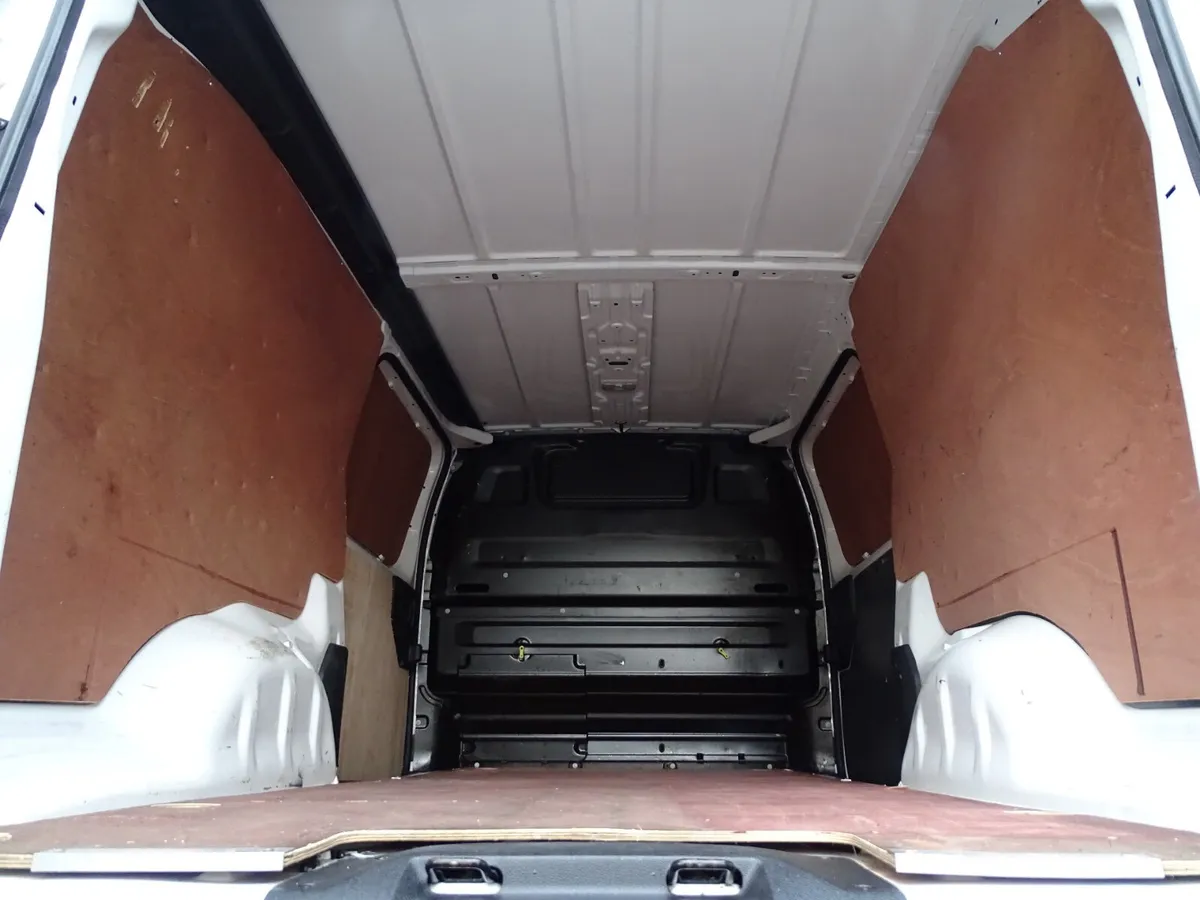 2020 Vauxhall Vivaro Panel Van - Image 3