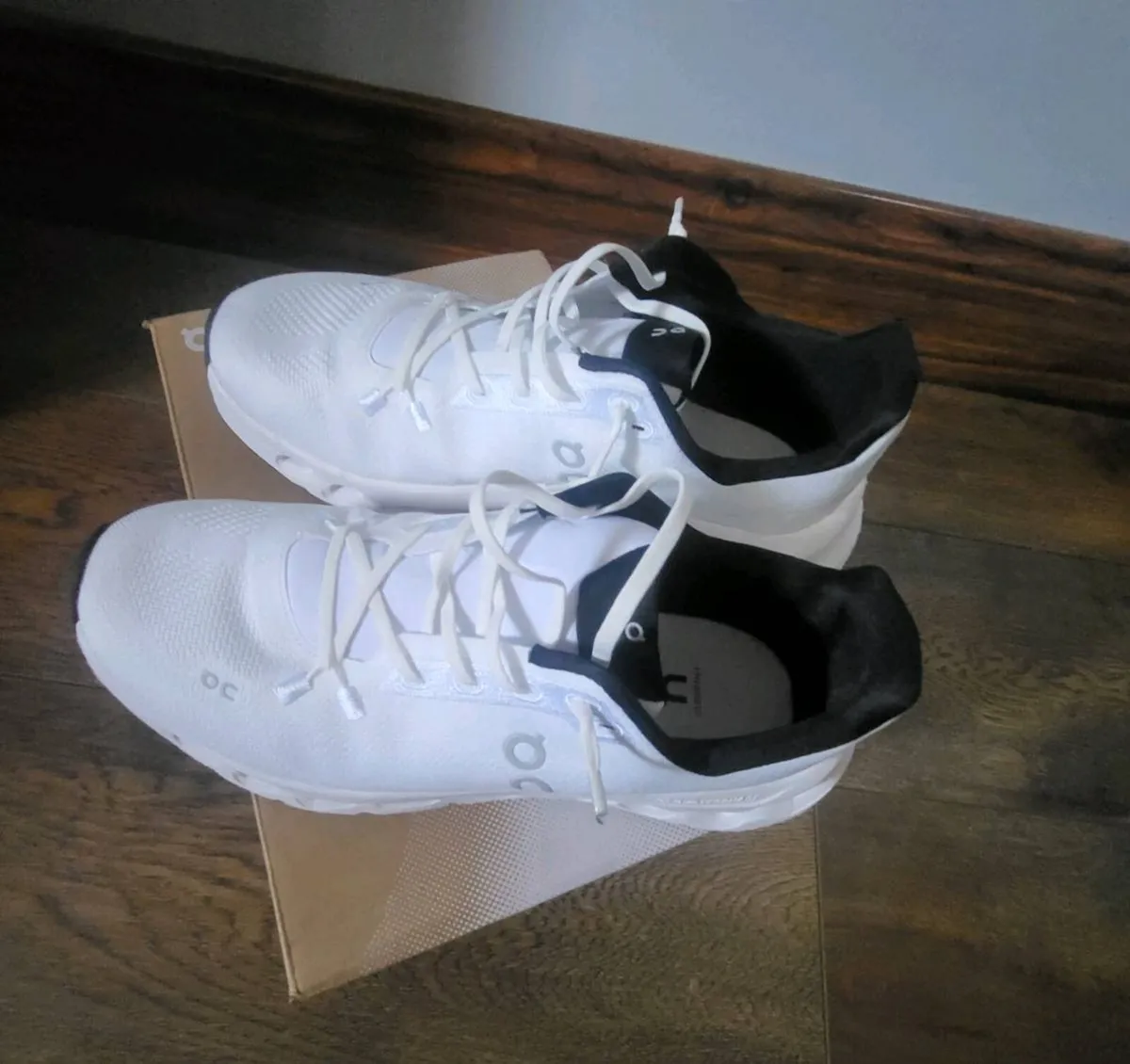 On runners - Image 2