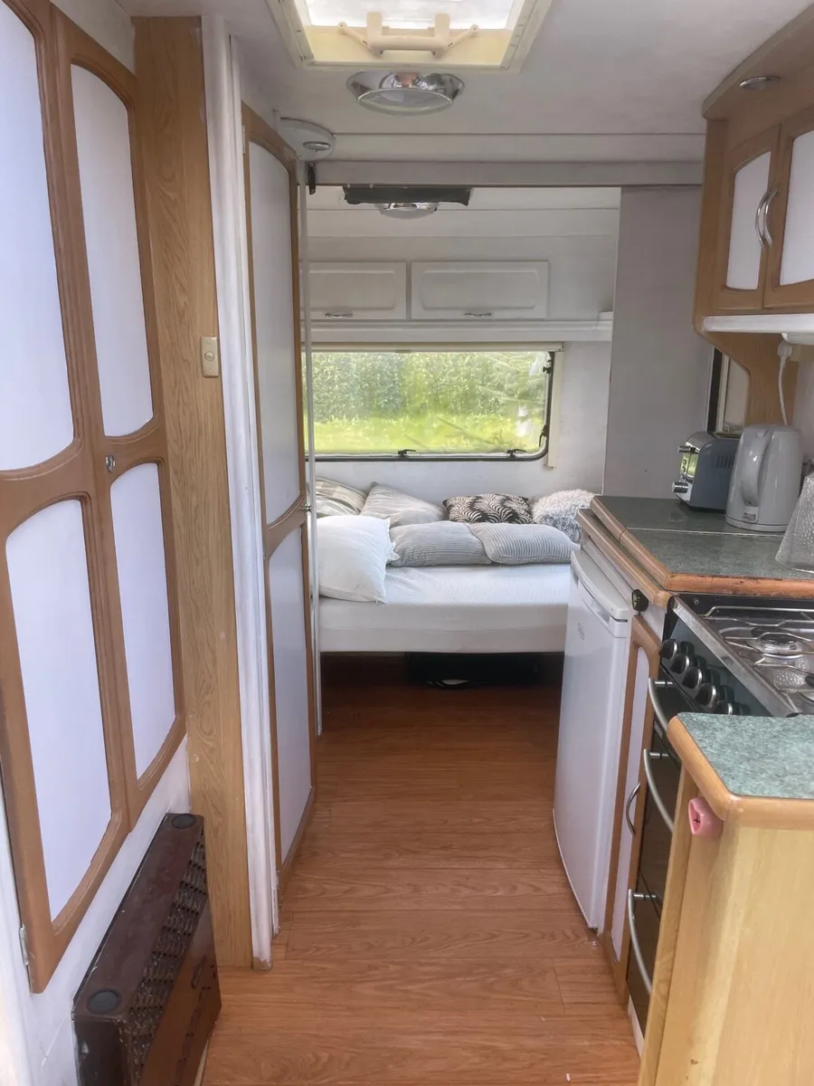 Oddessy eleddis 505 caravan - Image 2