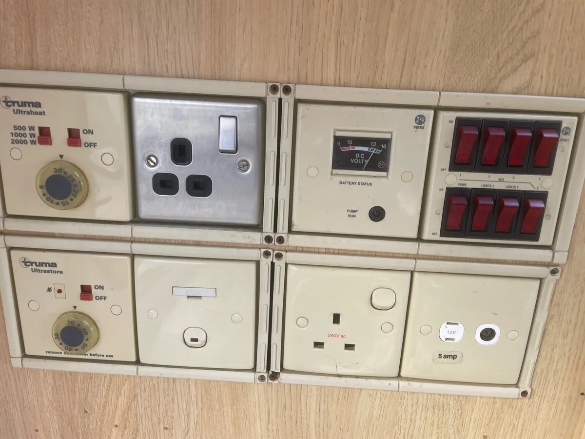 Oddessy eleddis 505 caravan - Image 3