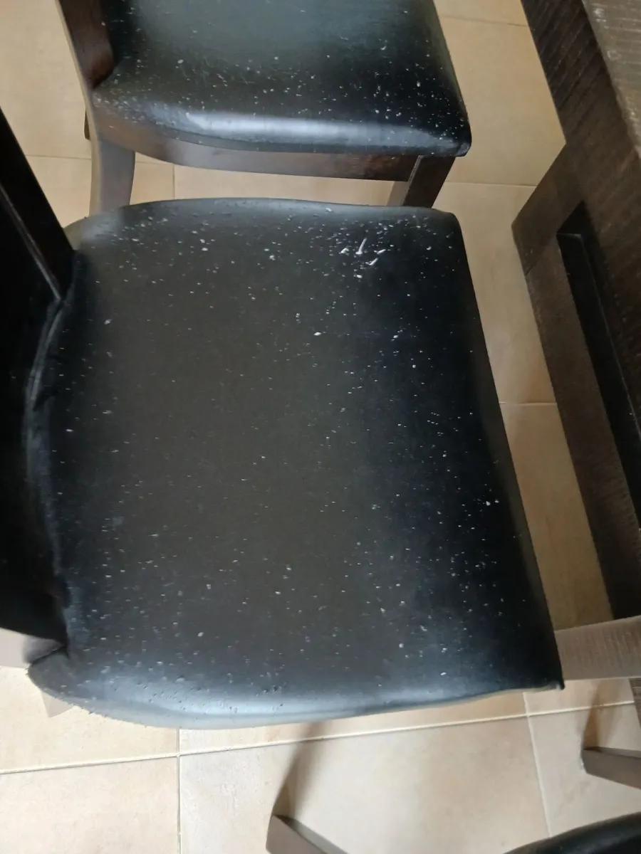 Dining table - Image 3