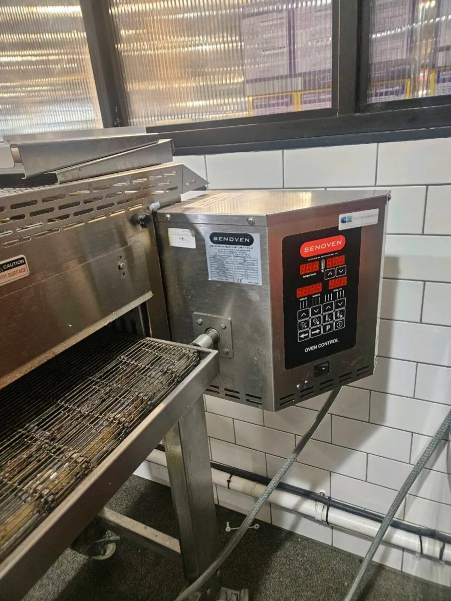 Senoven conveyer pizza oven - Image 1