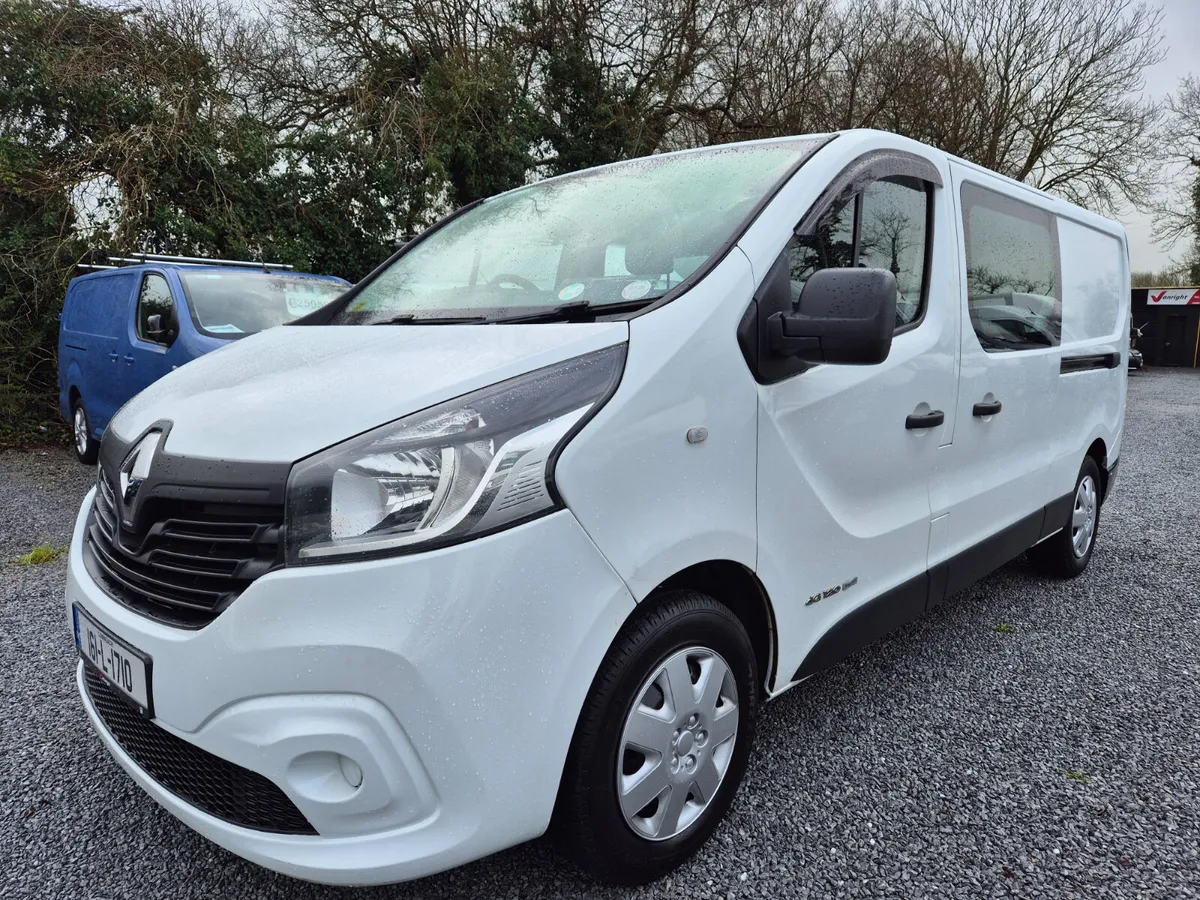 Renault Trafic 2016 - Image 1