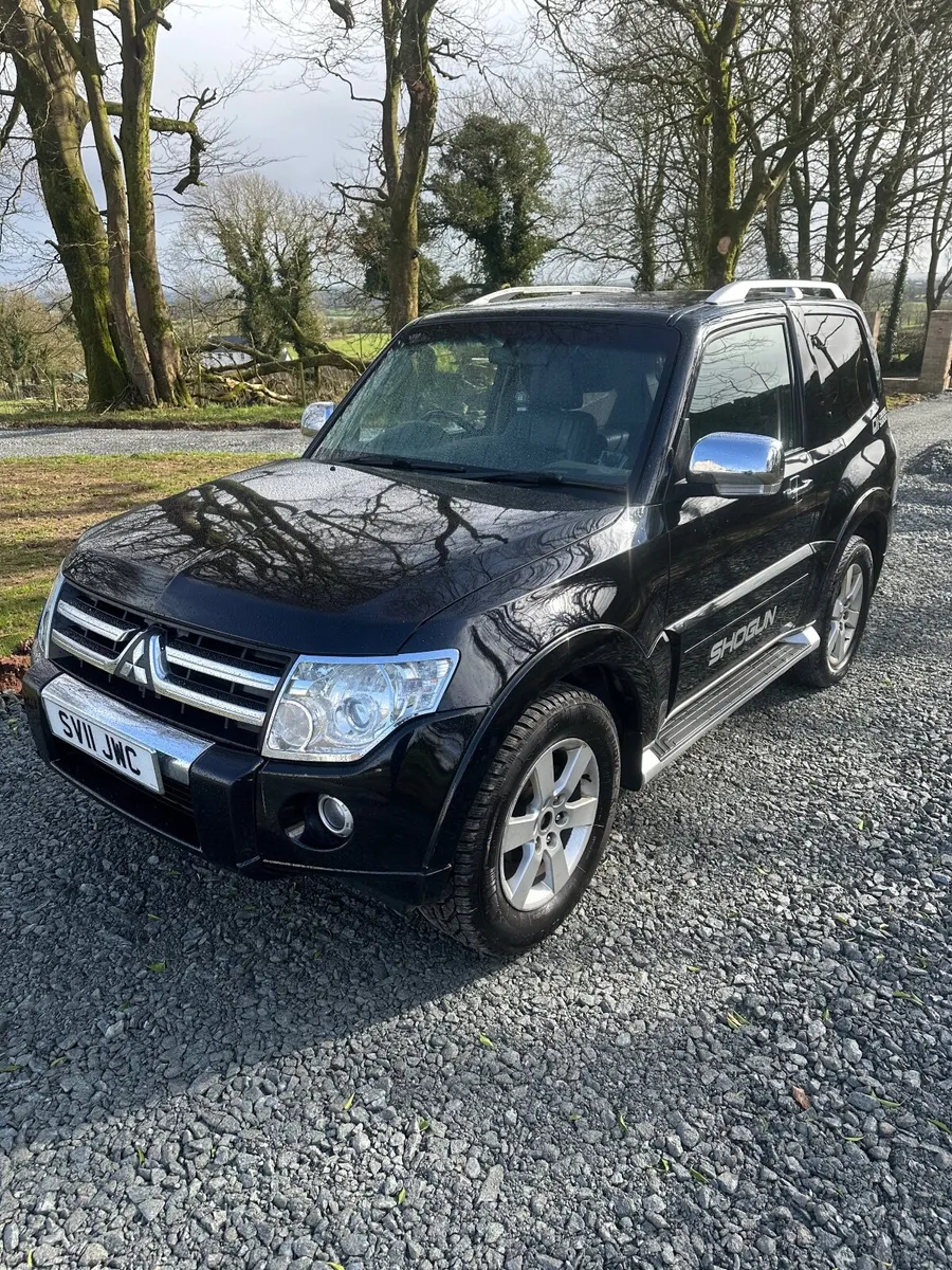 Mitsubishi Pajero 2011 - Image 1