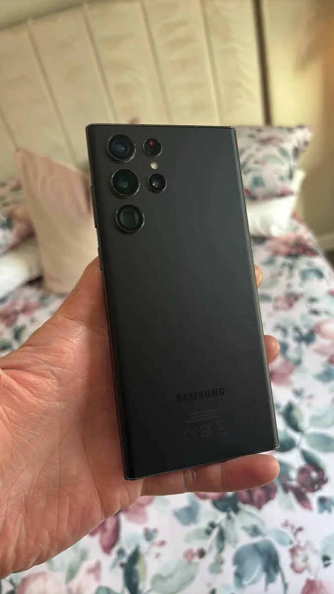 Samsung galaxy s22 ultra sim free black - Image 1