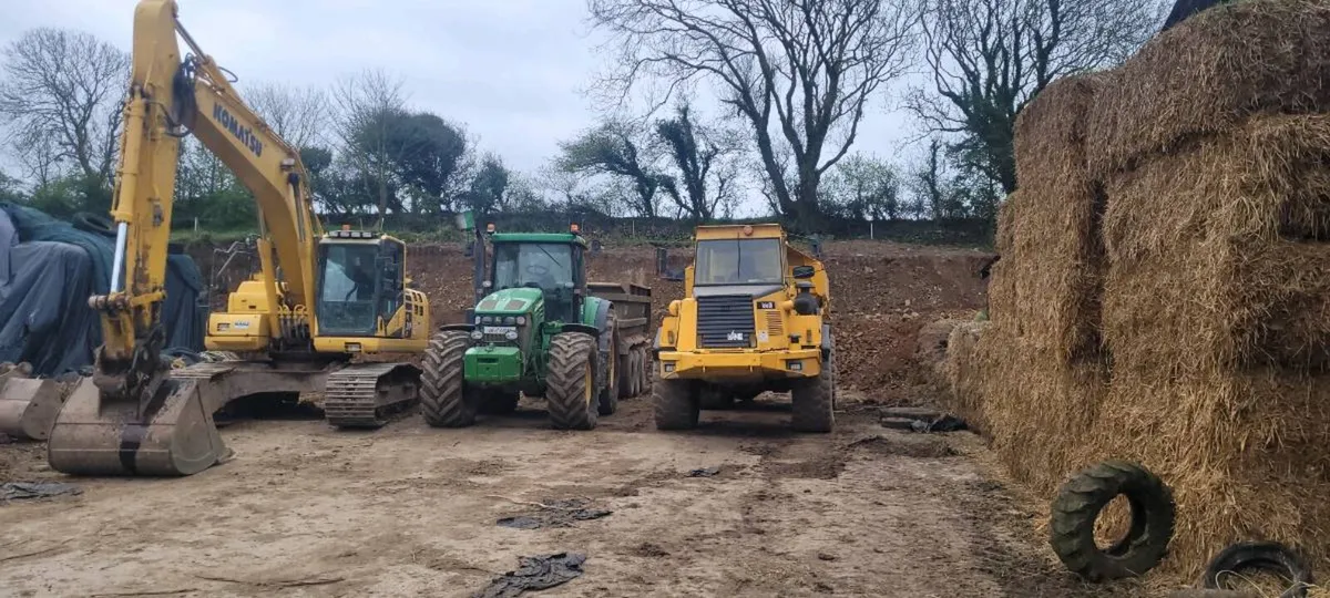 Tractor and digger hire - Image 1