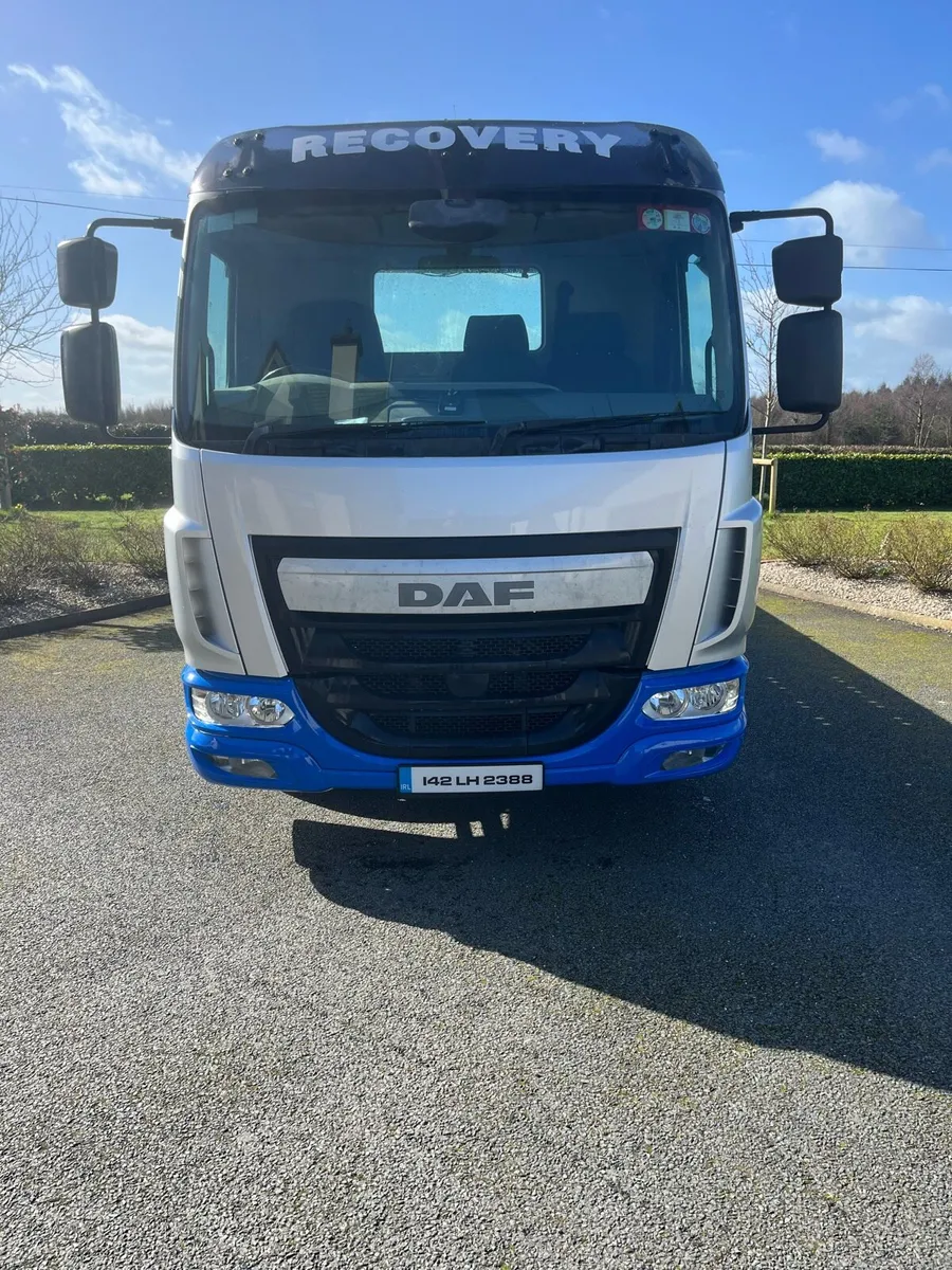 LF DAF Recovery Truck - Image 1