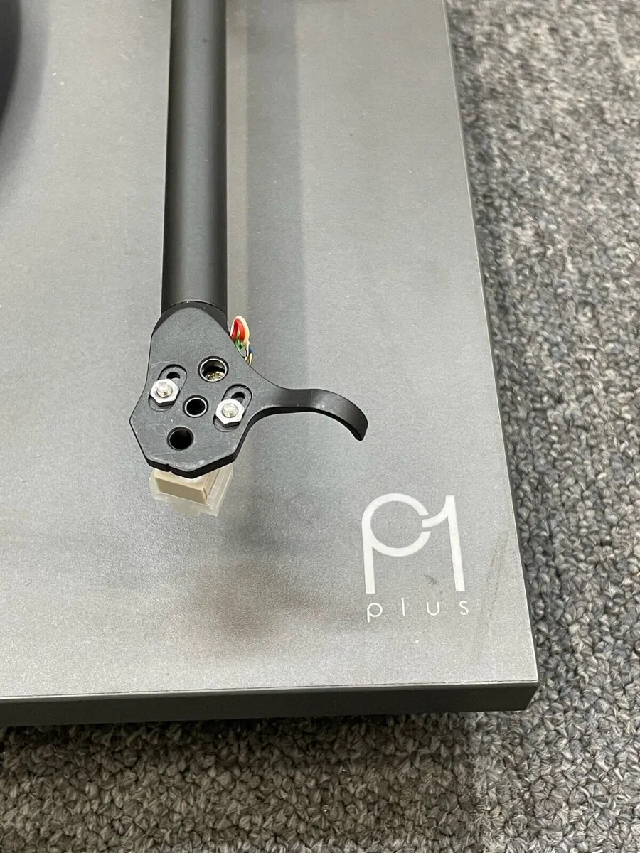 Rega Planar 1 Plus Turntable - Image 4