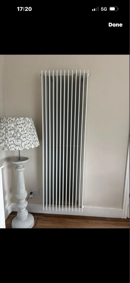 Vertical radiator