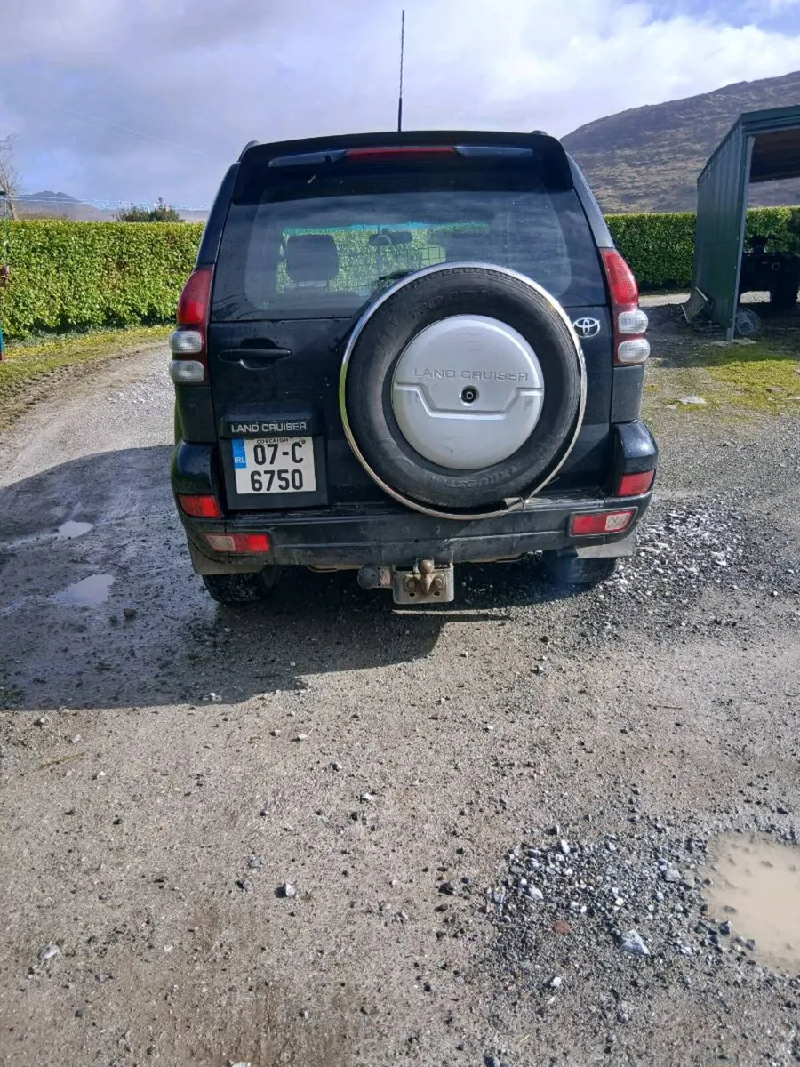 Land cruiser - Image 3