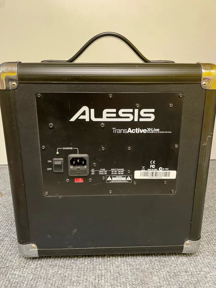 Alesis portable PA system - Image 3