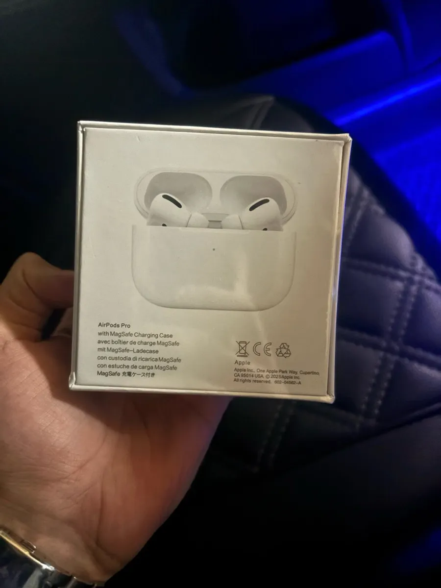 AirPods Pro - Image 2