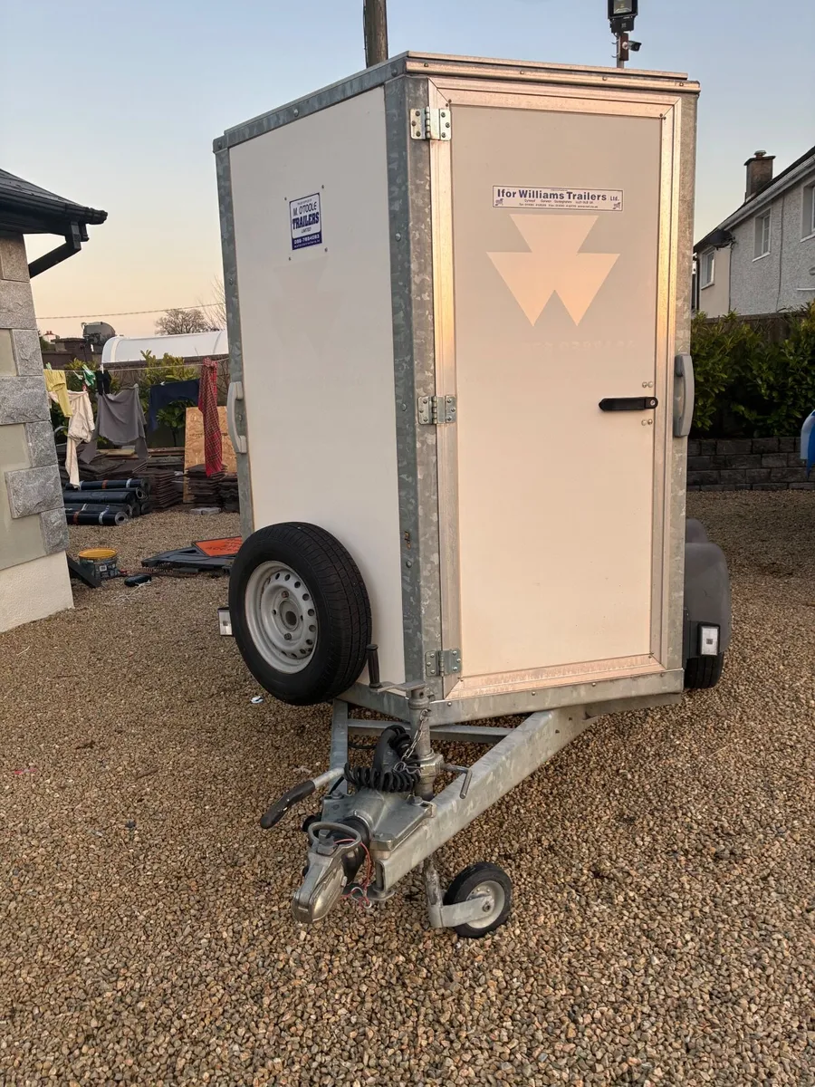 Iror Williams 10 x 6 TOW Van excellent condition - Image 4