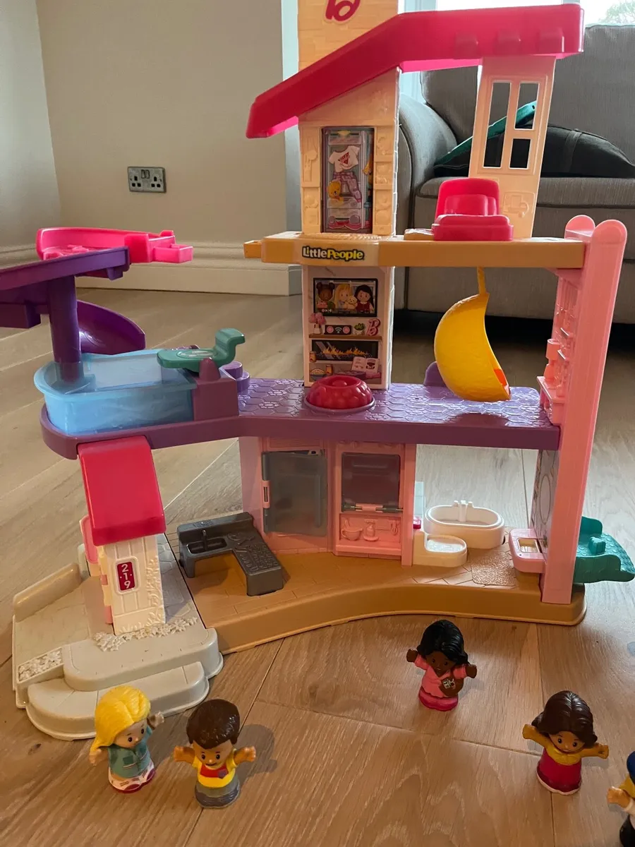 Barbie little people house and plane - Image 2