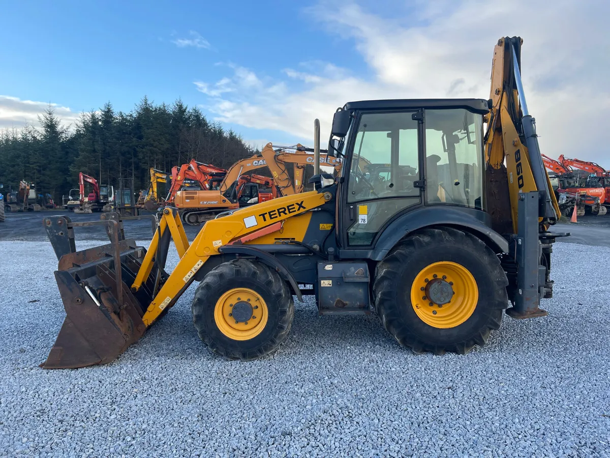 Terex 860 backhoe loader - Image 2