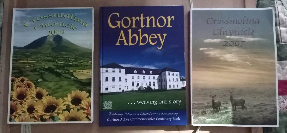 Various Books (10 photos) - Image 2